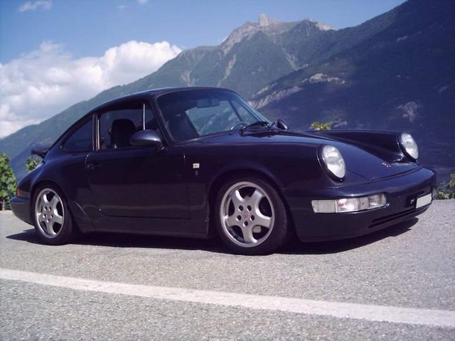Porsche 964